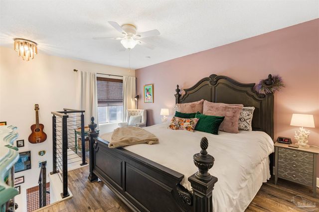 1430 Tina Dr 8, Navarre Beach, FL 32566