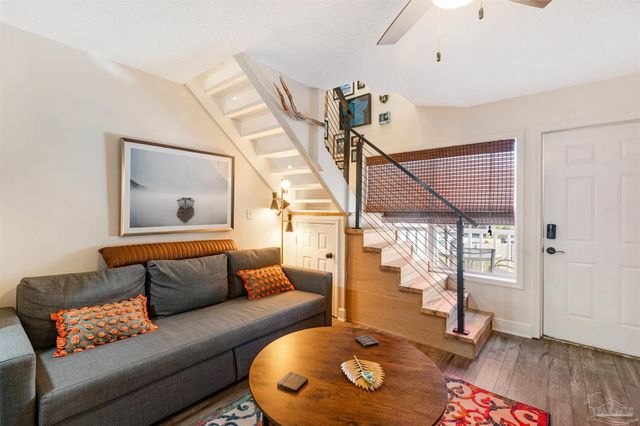 1430 Tina Dr 8, Navarre Beach, FL 32566