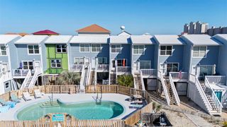 1430 Tina Dr 8, Navarre Beach, FL 32566