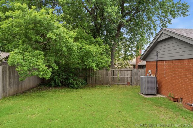 6652 E 46th Place, Tulsa, OK 74145