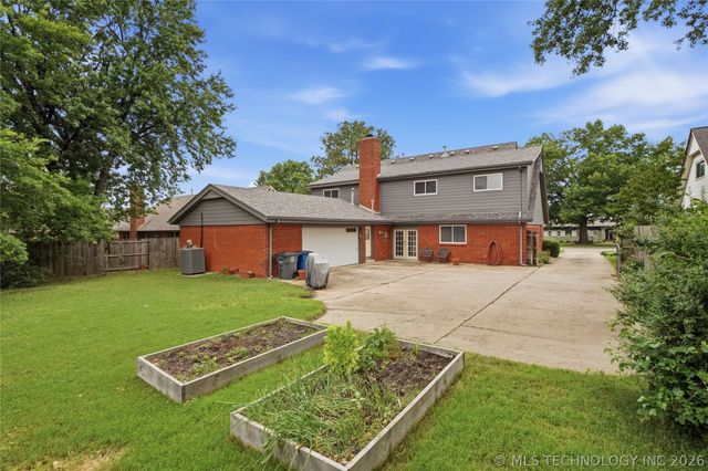 6652 E 46th Place, Tulsa, OK 74145