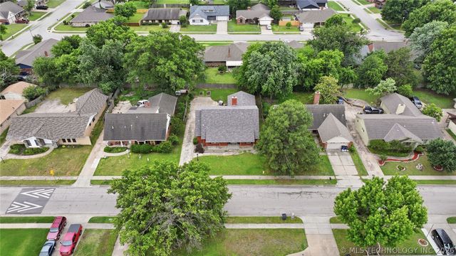 6652 E 46th Place, Tulsa, OK 74145