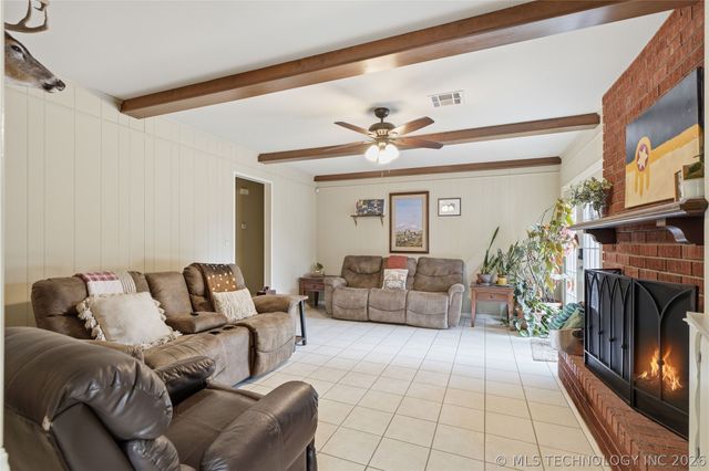 6652 E 46th Place, Tulsa, OK 74145