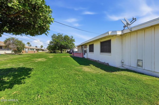 10402 N 105TH Avenue, Sun City, AZ 85351