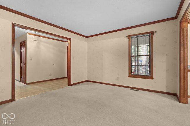 431 N Timber Trail, Greenwood, IN 46142