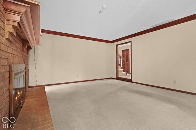 431 N Timber Trail, Greenwood, IN 46142