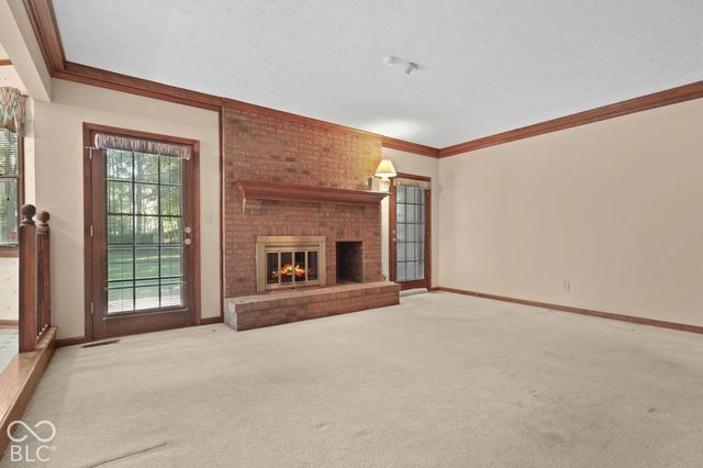 431 N Timber Trail, Greenwood, IN 46142