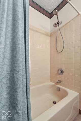 431 N Timber Trail, Greenwood, IN 46142