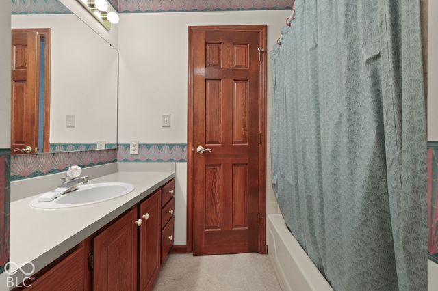431 N Timber Trail, Greenwood, IN 46142