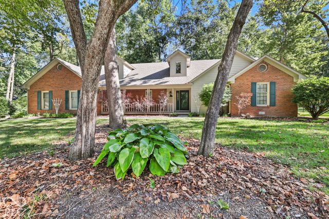431 N Timber Trail, Greenwood, IN 46142