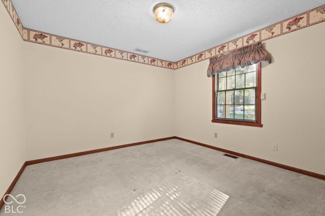 431 N Timber Trail, Greenwood, IN 46142