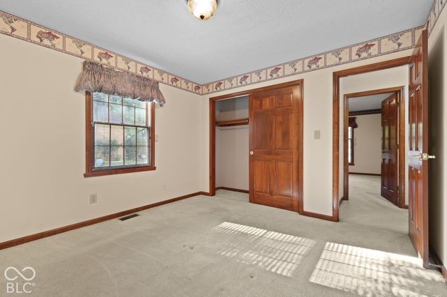 431 N Timber Trail, Greenwood, IN 46142