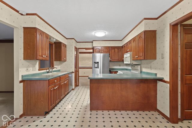 431 N Timber Trail, Greenwood, IN 46142