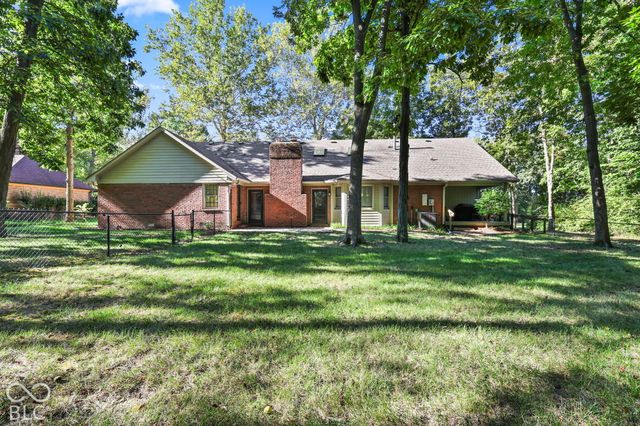 431 N Timber Trail, Greenwood, IN 46142
