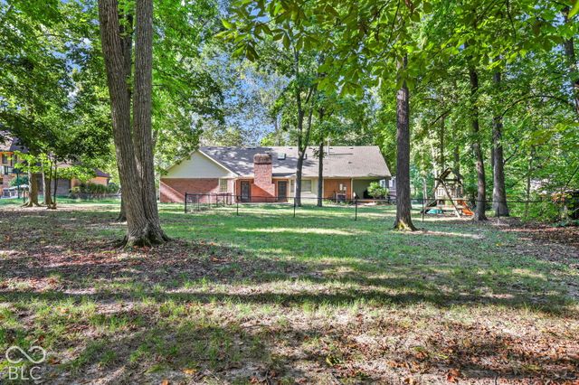 431 N Timber Trail, Greenwood, IN 46142