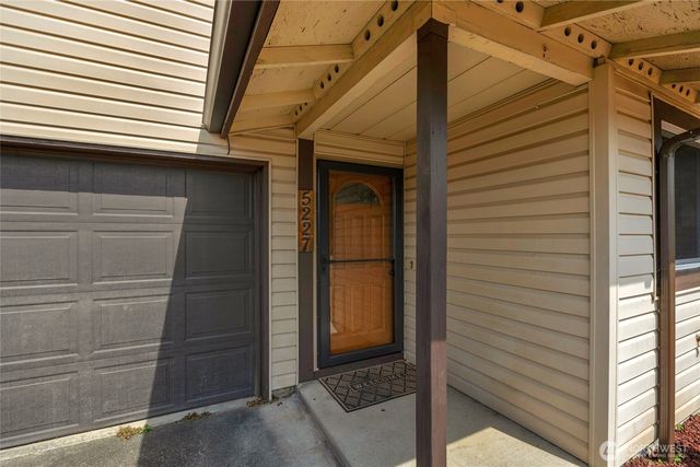 5227 101st Place NE, Marysville, WA 98270
