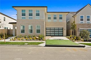 140 Ashpark, Lake Forest, CA 92630