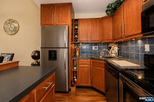 156 Liberty Street 8, Little Ferry, NJ 07643