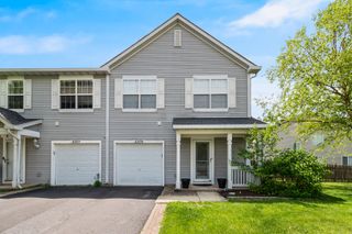 2279 Rebecca Circle, Montgomery, IL 60538