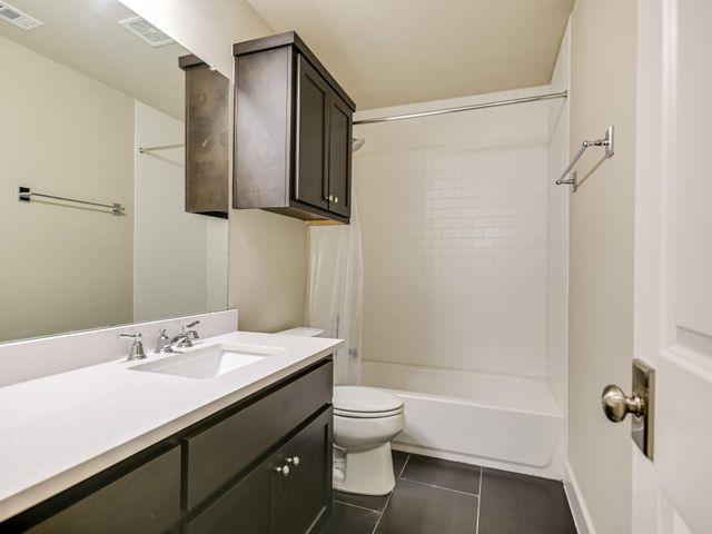 5309 William Holland Ave 8, Austin, TX 78756