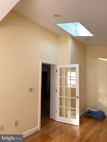 8012 BARRON ST, Takoma Park, MD 20912