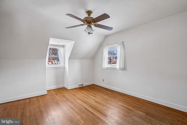 8012 BARRON ST, Takoma Park, MD 20912