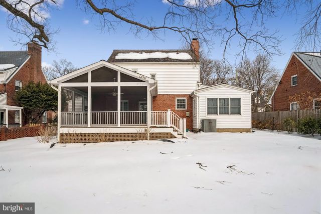 8012 BARRON ST, Takoma Park, MD 20912