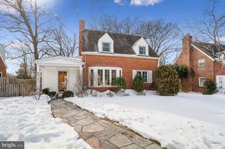 8012 BARRON ST, Takoma Park, MD 20912