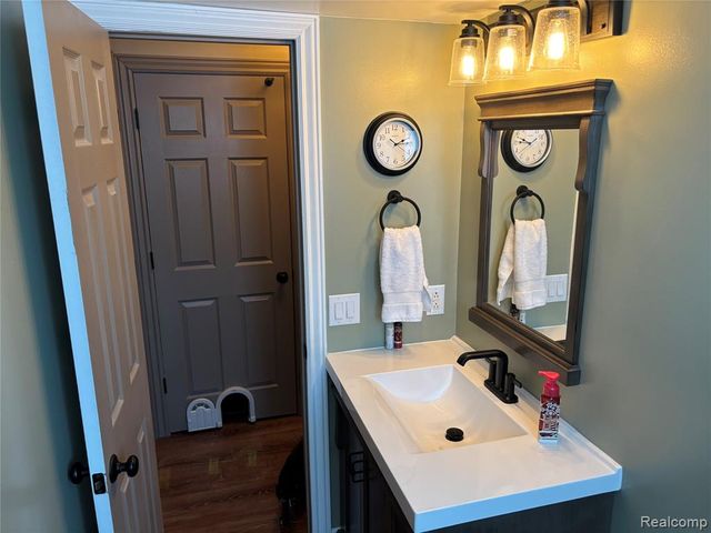 45284 Spagnuolo Road, Macomb, MI 48044