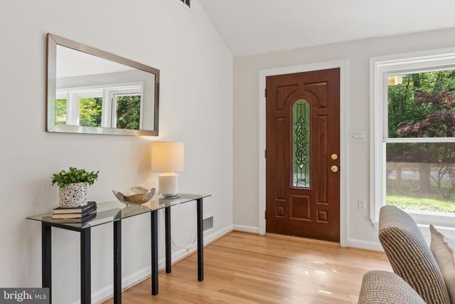 7616 ADMIRAL DR, Alexandria, VA 22308