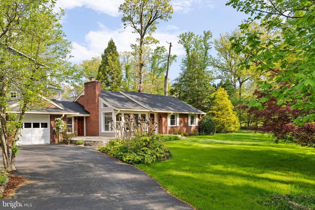 7616 ADMIRAL DR, Alexandria, VA 22308