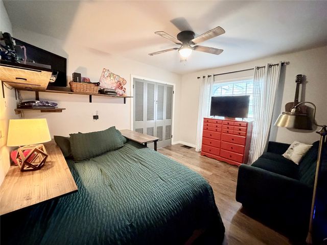 809 S Leggett Drive, Abilene, TX 79605