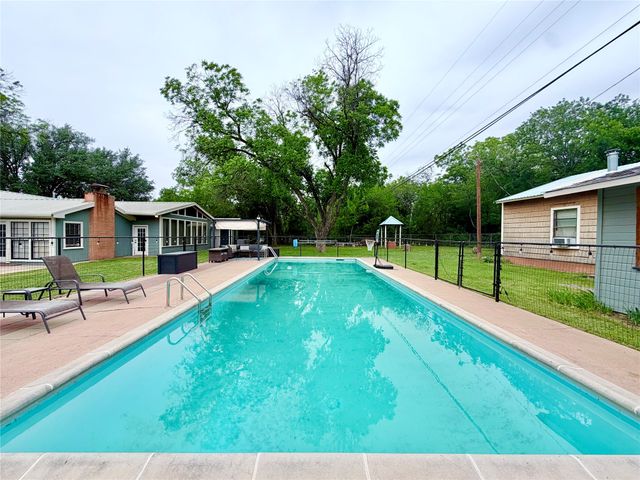 809 S Leggett Drive, Abilene, TX 79605