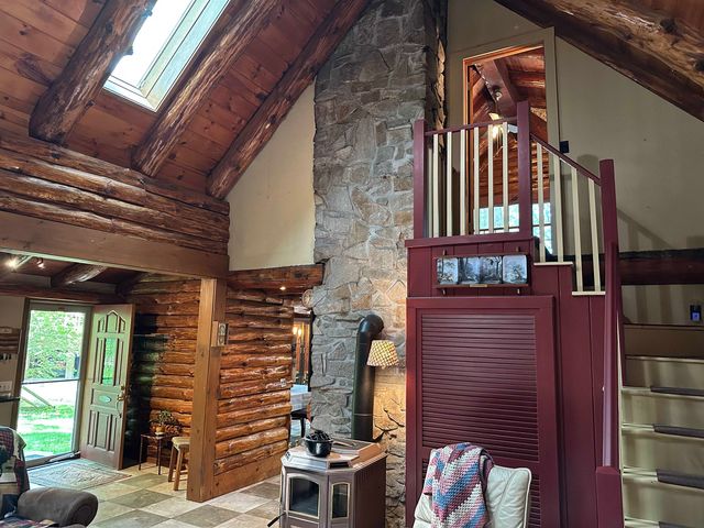 220 Monadnock Street, Troy, NH 03465