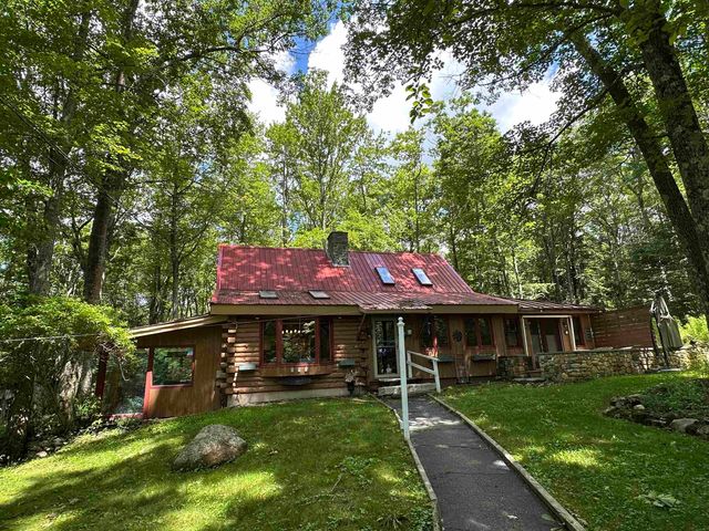220 Monadnock Street, Troy, NH 03465