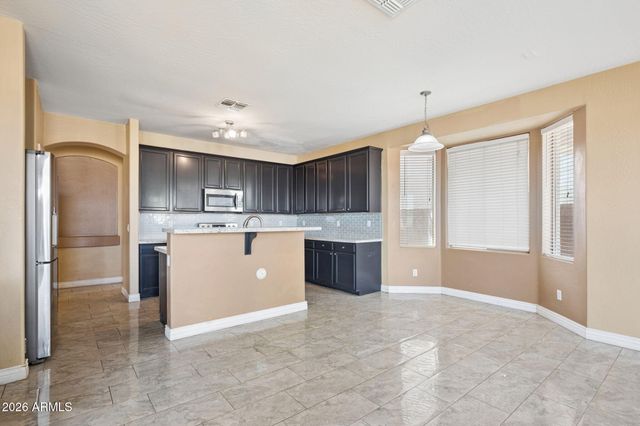 5750 W T RYAN Lane, Laveen, AZ 85339