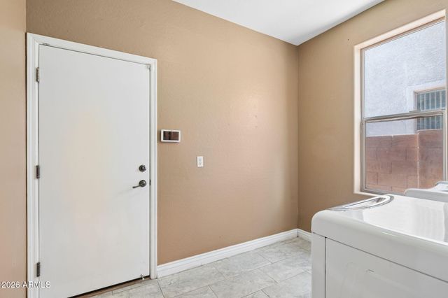 5750 W T RYAN Lane, Laveen, AZ 85339
