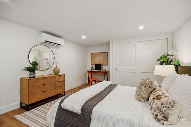 1207 1207 Francisco Street, Berkeley, CA 94702