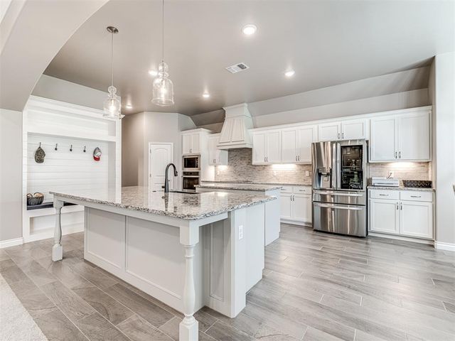 210 Bulverde Drive, Norman, OK 73069