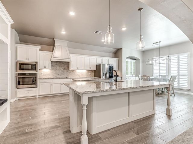 210 Bulverde Drive, Norman, OK 73069