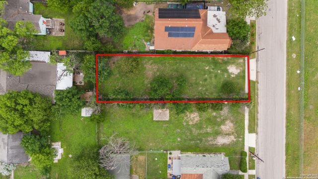 620 Sherman, San Antonio, TX 78202