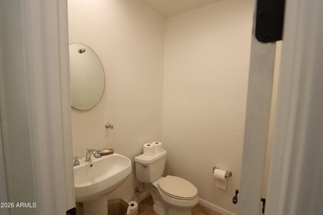 2004 W Calle De Las Estrellas Drive, Phoenix, AZ 85085