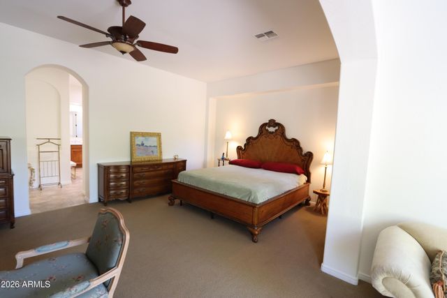 2004 W Calle De Las Estrellas Drive, Phoenix, AZ 85085