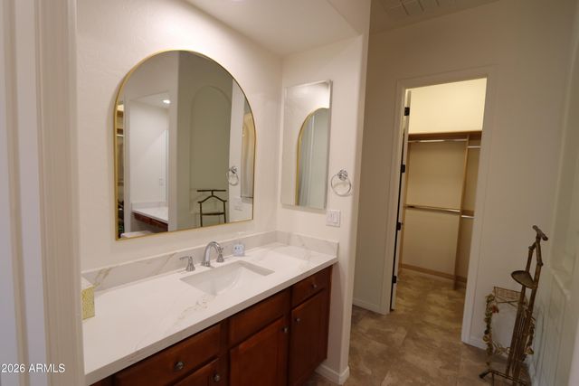 2004 W Calle De Las Estrellas Drive, Phoenix, AZ 85085