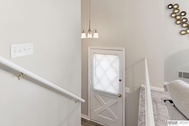 9133 Ames Avenue, Omaha, NE 68134