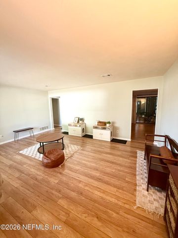 3775 BESS Road, Jacksonville, FL 32277