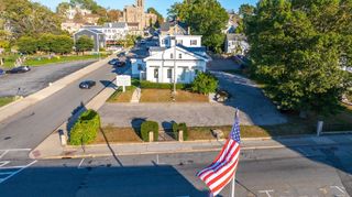 399 North Main St, Fall River, MA 02720