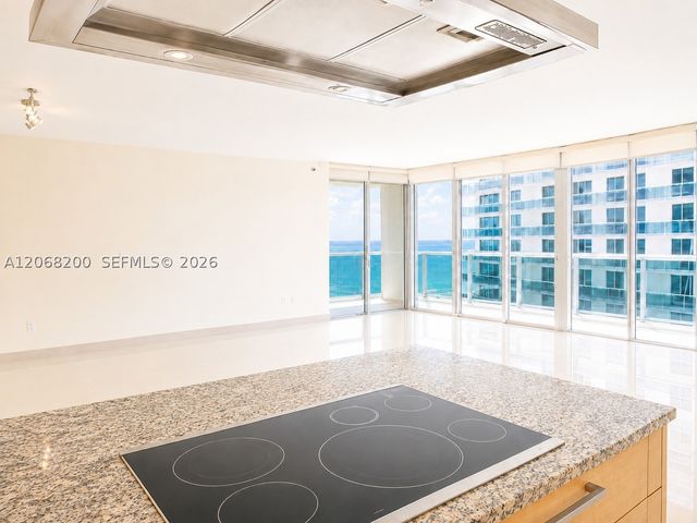 1800 S Ocean Dr 1405, Hallandale Beach, FL 33009