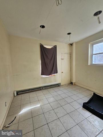 647 S 60TH ST, Philadelphia, PA 19143