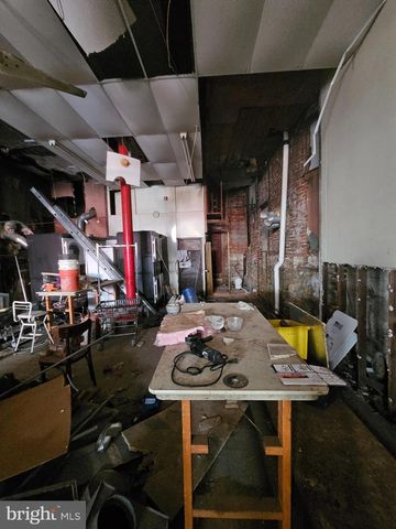 647 S 60TH ST, Philadelphia, PA 19143